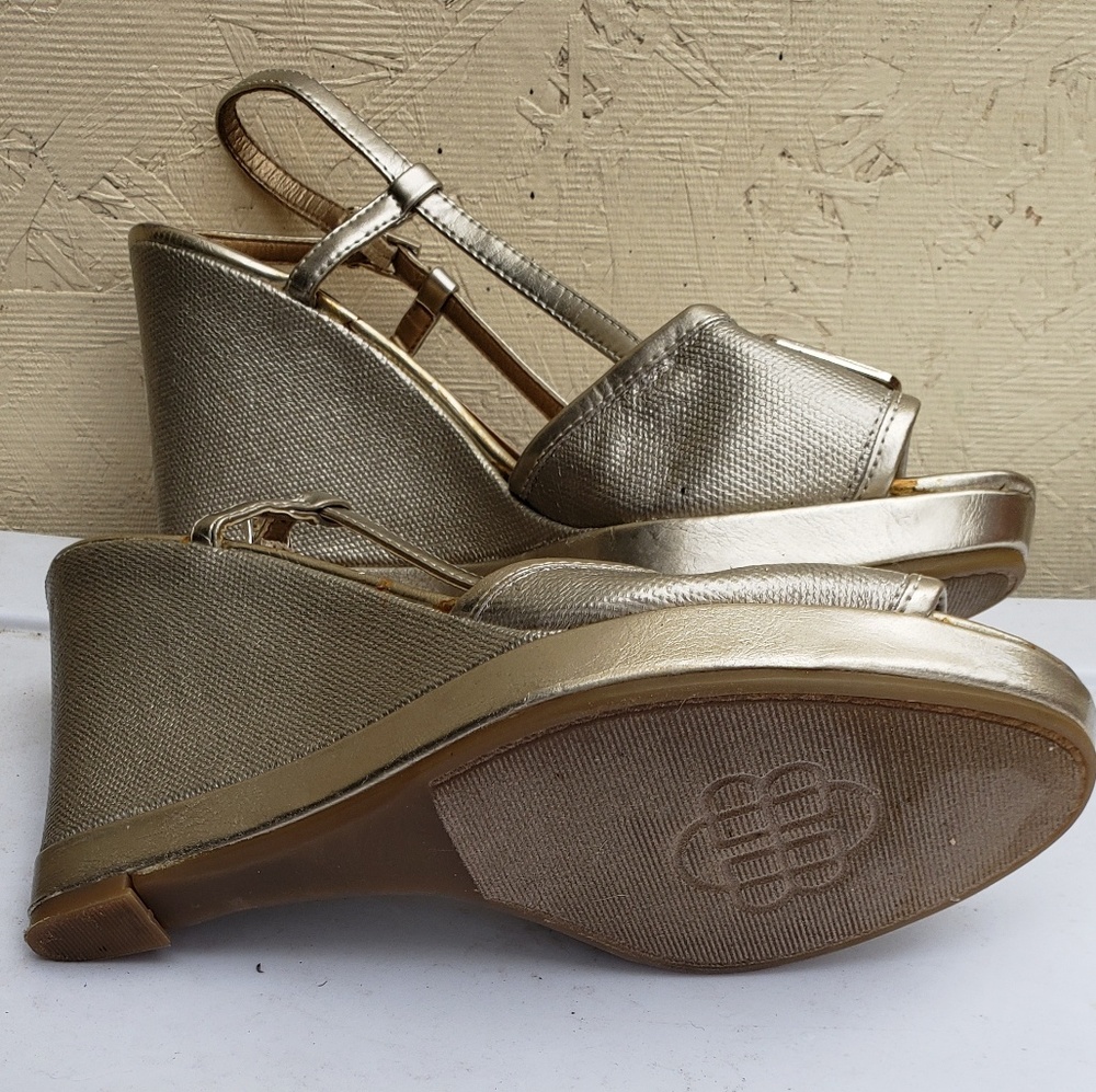 Dana Buchman open toe shoes size 8 - Picture 3 of 6